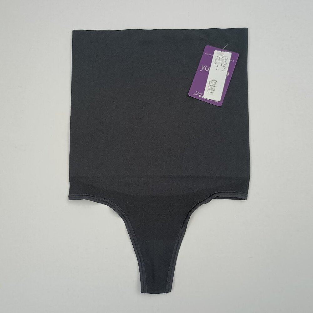 Seamless High-Waist Thong Shaper - Black
Yummie Tummy